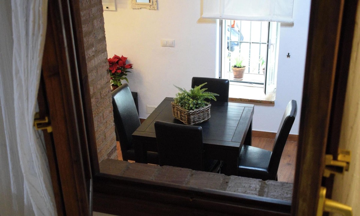 Penaflor Apartment | Homerez - Comfort Studio Peñaflor 75m² central heating