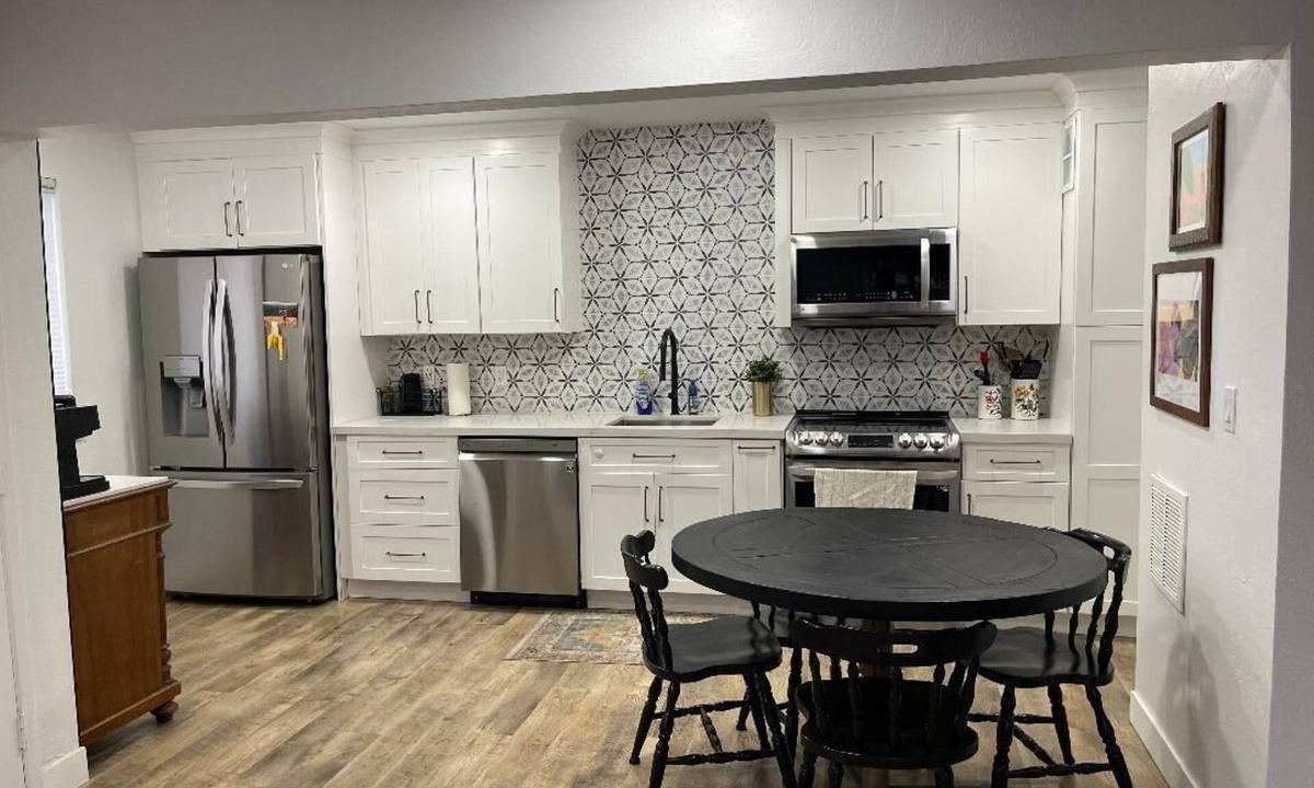 Contra Costa Centre Condo | Honey Trail Hideaway, a beautifully updated ground-floor condo w/AC