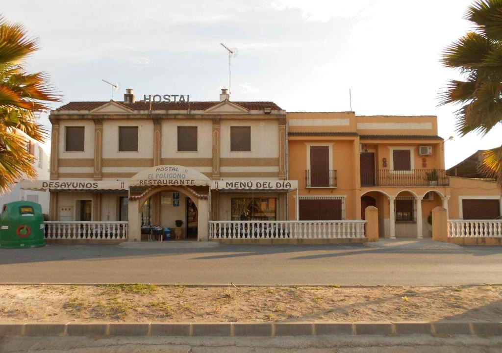 Lucena House | Hostal El Polígono