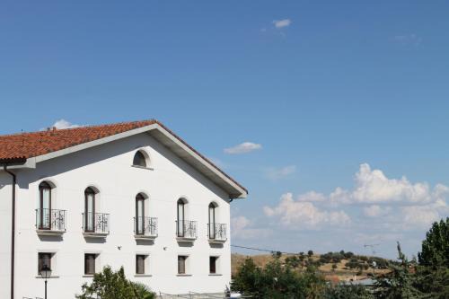 El Molar House | Hostal Landhaus