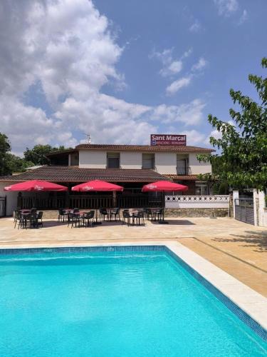 Amer Hostel | Hostal Restaurant Sant Marçal