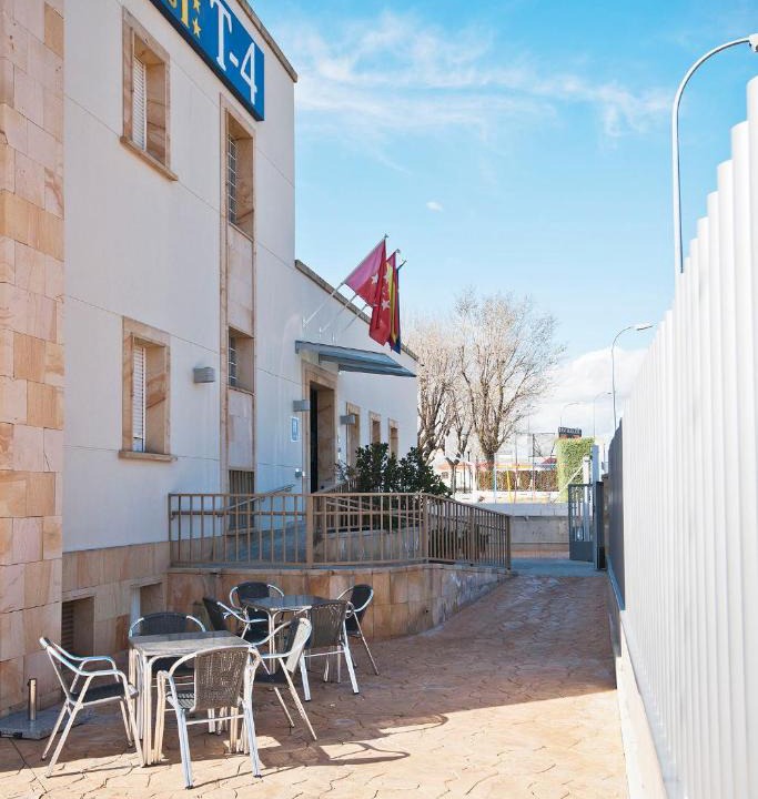 Paracuellos de Jarama House | Hostal T4