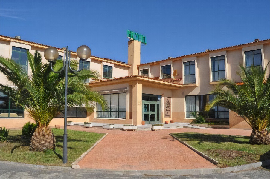 Belvis de Monroy Hotel | Hotel Alonso de Monroy