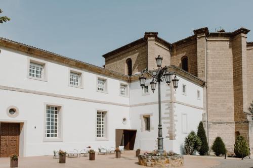 Miranda de Ebro Hotel | Hotel Convento de Miranda