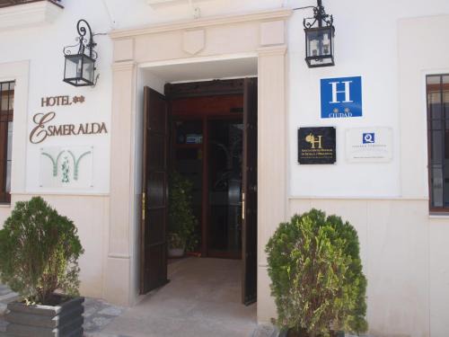 Osuna Hotel | Hotel Esmeralda
