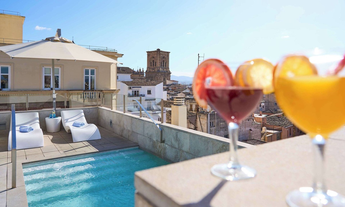Centro - Sagrario Hotel | Hotel Macià Granada Five Senses Rooms & Suites