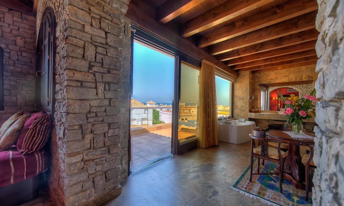 Zahara de los Atunes Hotel | Hotel Porfirio