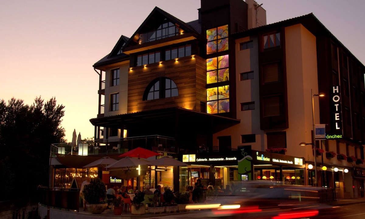 Ainsa-Sobrarbe Hotel | Hotel Sánchez
