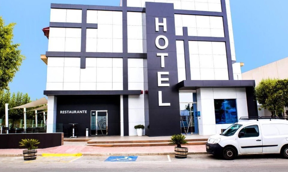 Ceuti Hotel | Hotel Villa Ceuti