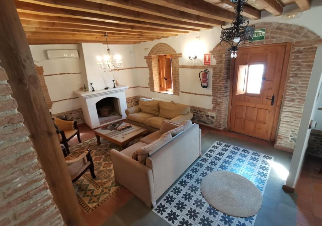 Alcanizo House | La Aldaba del siglo XX
