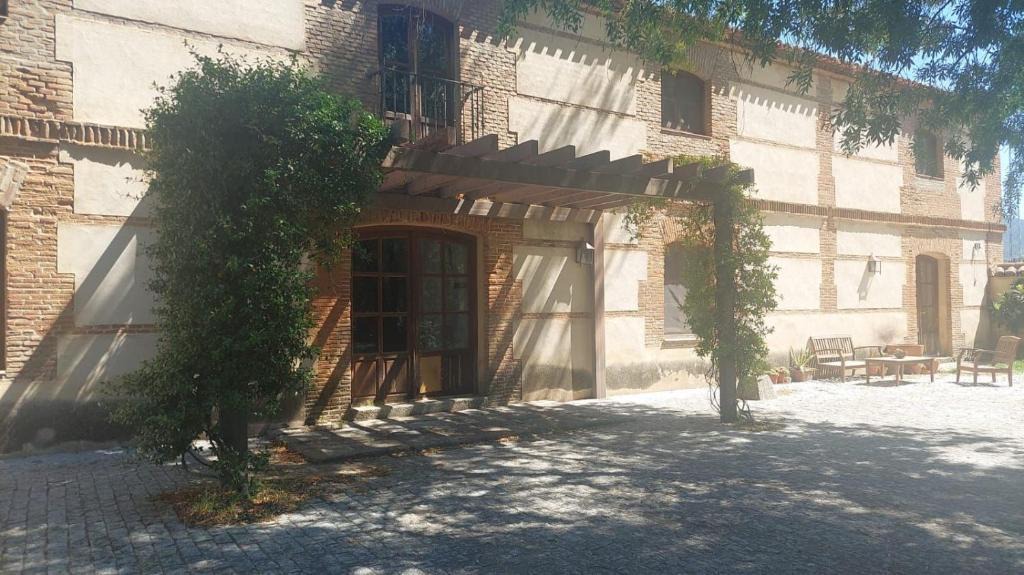 La Adrada House | La Resinera