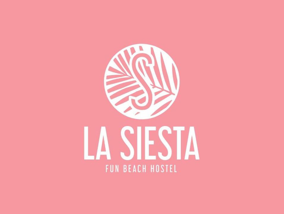 Playa de Almarda Hotel | La Siesta Hostel