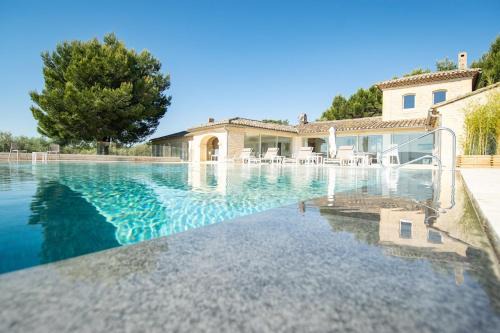 Cavaillon Villa | La Villa Mirau