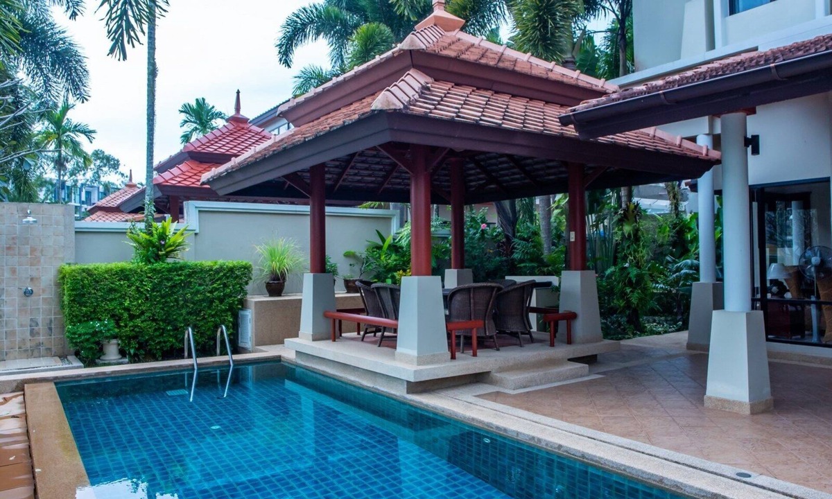 Bang Tao Villa | Lakeside Luxury: 4 Bedroom Phuket Laguna Villa