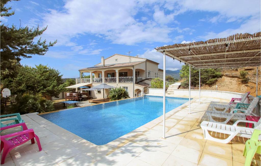 Rousset-les-Vignes House | Le Mas Des Collines