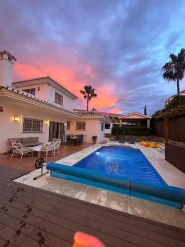 Mijas Villa | Lets in the Sun - Villa Sunset