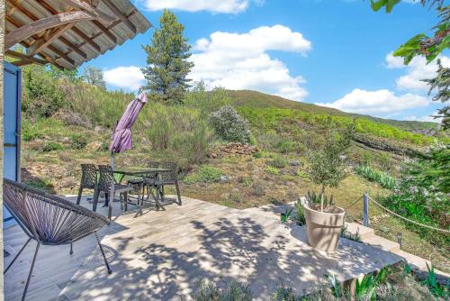 La Robine-sur-Galabre House | Location Gîte Les Iris