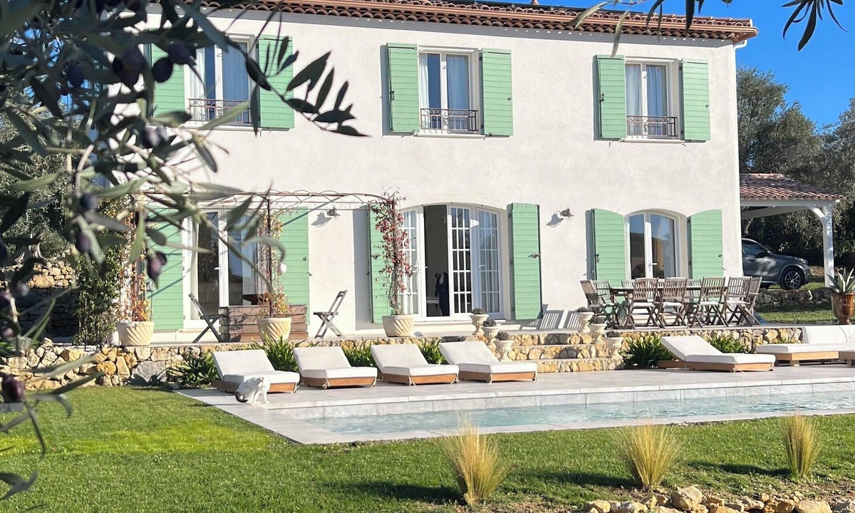Montauroux Villa | Lou Masadous : Magnifique Villa Tout Confort Avec Piscine Chauffée 11x3.5