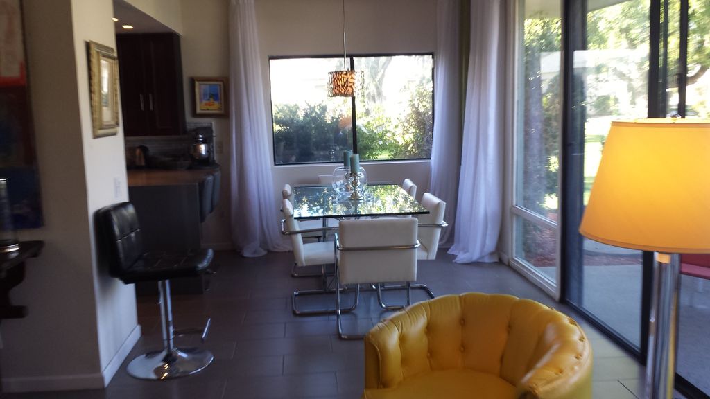 Sunrise Villas Apartment | LUXE SINGLE LEVEL PATIO HOME VIEW, /PETS/PARKING/POOLS CENTRAL PALM SPRINGS