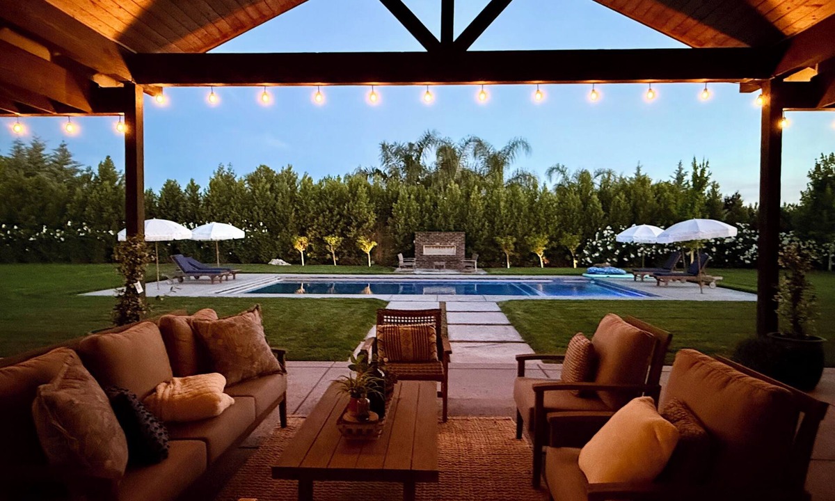 Chico House | Luxury Home with Pool in North Chico