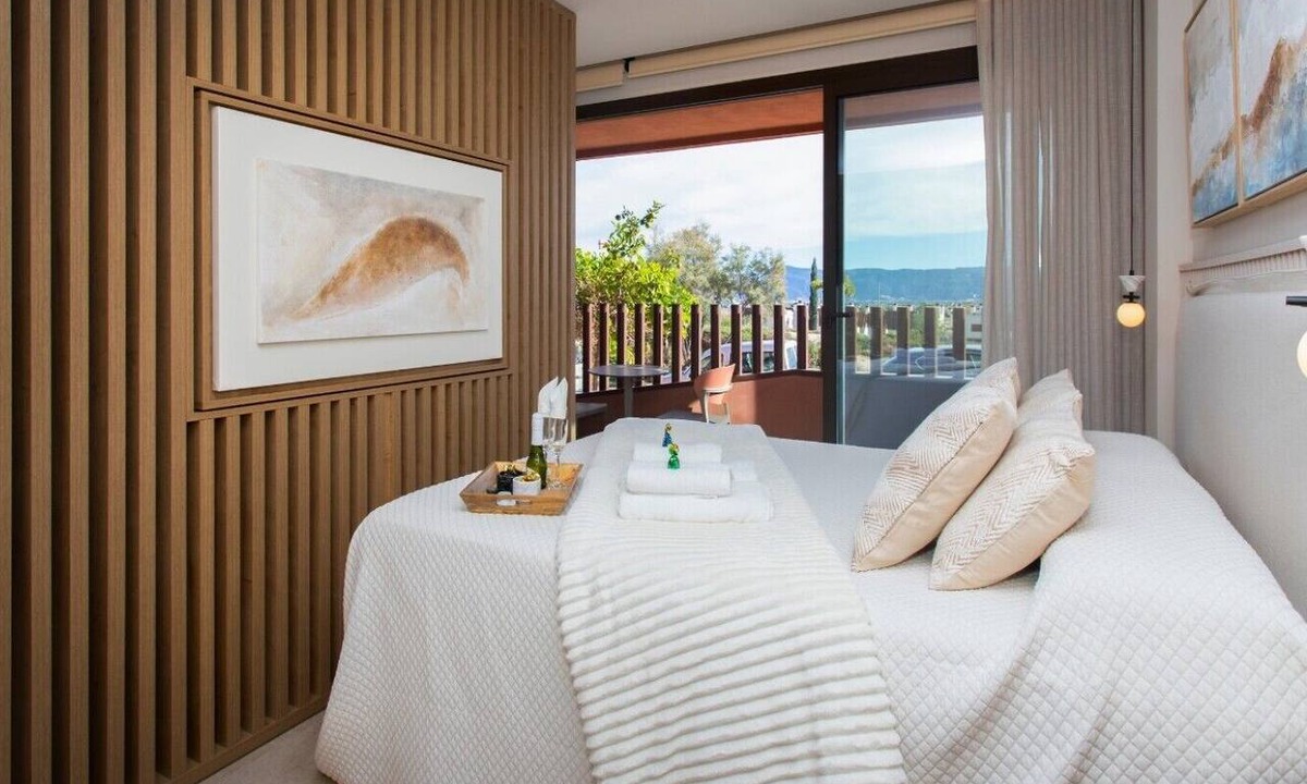 Molina de Segura Apartment | Luxury UCAM Studio | Desk & High-Speed Wi-Fi