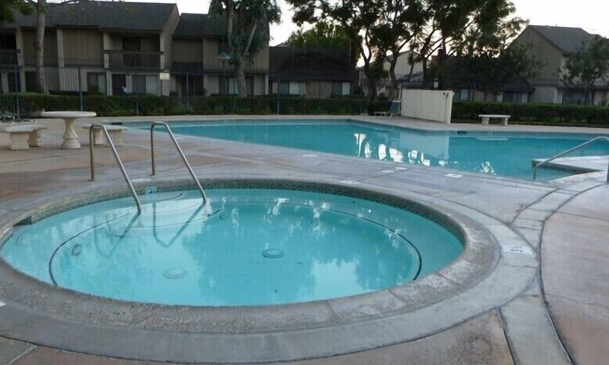 Hermosa Village Condo | Magic Mouse Vacation Rentals #2 ~ Entire Condo Next to Disneyland