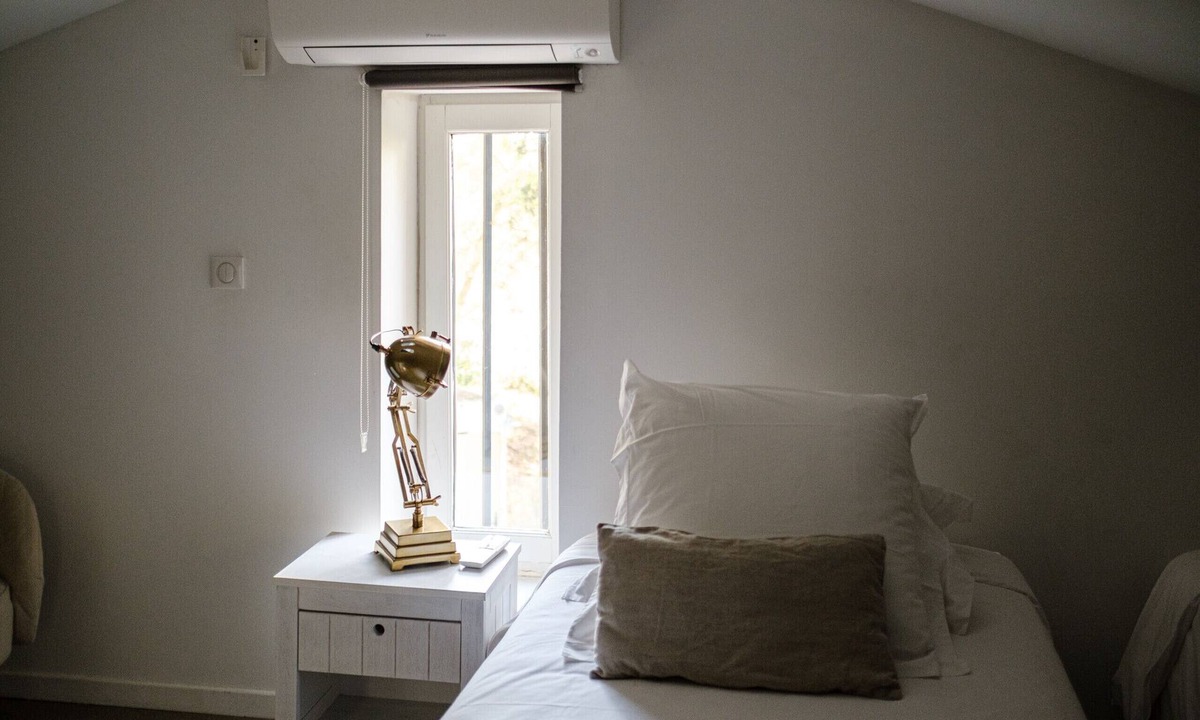 Pernes-les-Fontaines Villa | MAISON CAPUCINE - LUXURY VILLA + POOL + CONCIERGE SERVICE