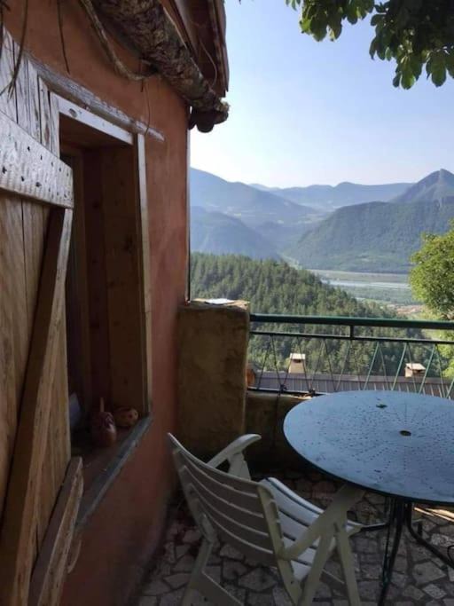 Theus House | Maisonnette avec terrasse et vue imprenable