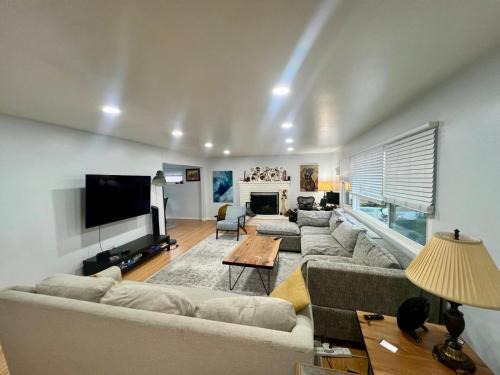 Chabot Park Apartment | Malcolm Commons