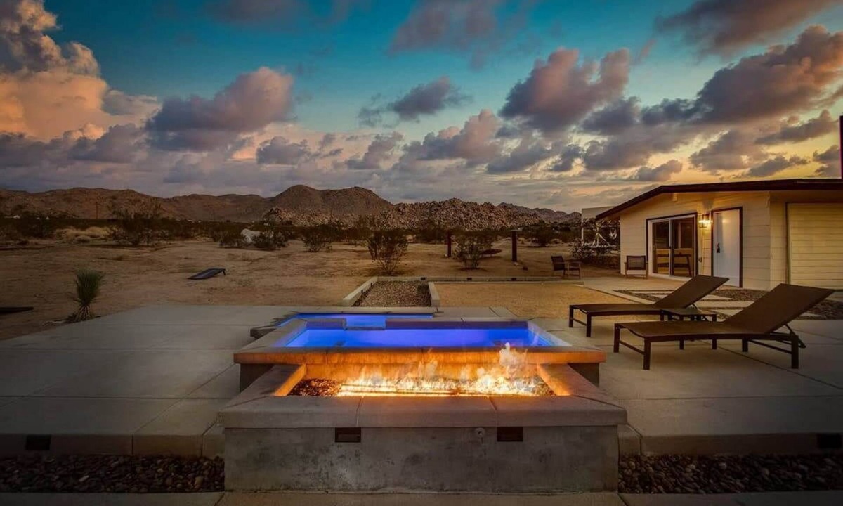Panorama Heights Cottage | @ Marbella Lane - Moon Designer Home Close to Jtnp