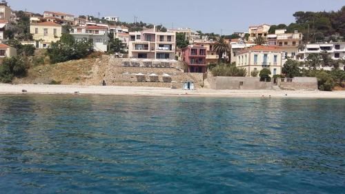 Plomari Apartment | Mare Studios Exclusive