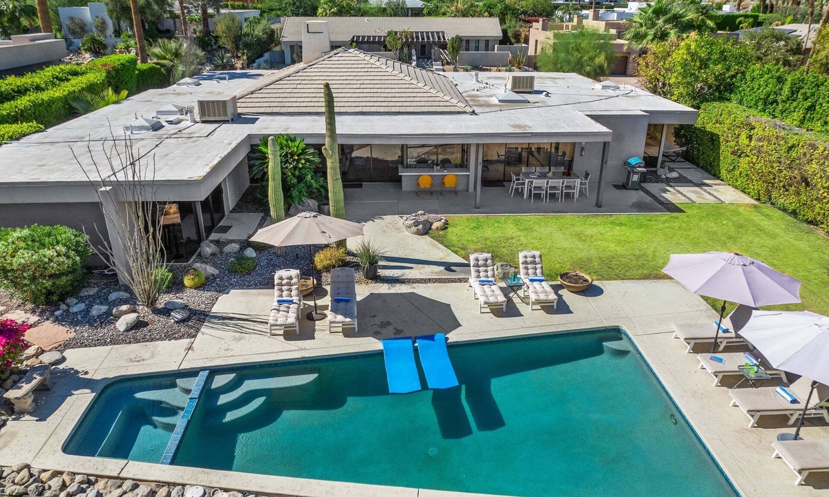 Historic Tennis Club House | Martini Modern – Luxury Retreat w/Pool & Views