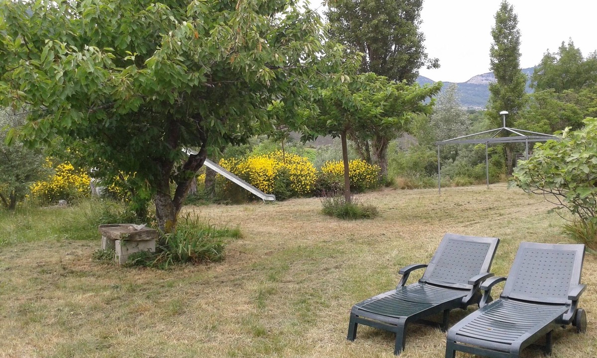 Roche-Saint-Secret House | Mas exceptional view, equipped kitchen, 2bathroom, large garden, river, parking