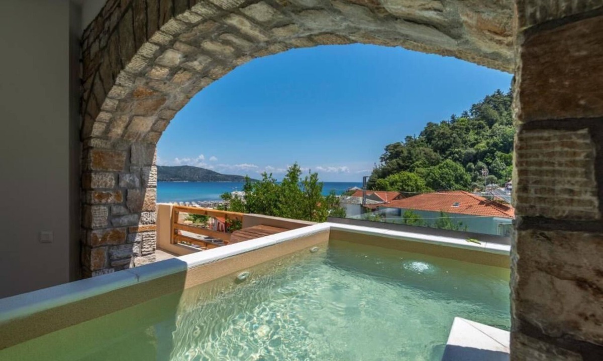 Chrisi Akti House | Meli Suites Thassos