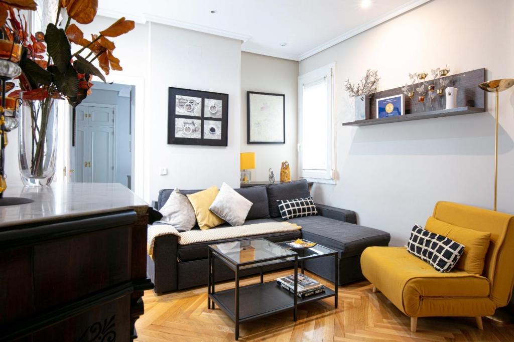 Ibiza Apartment | Milla De Oro