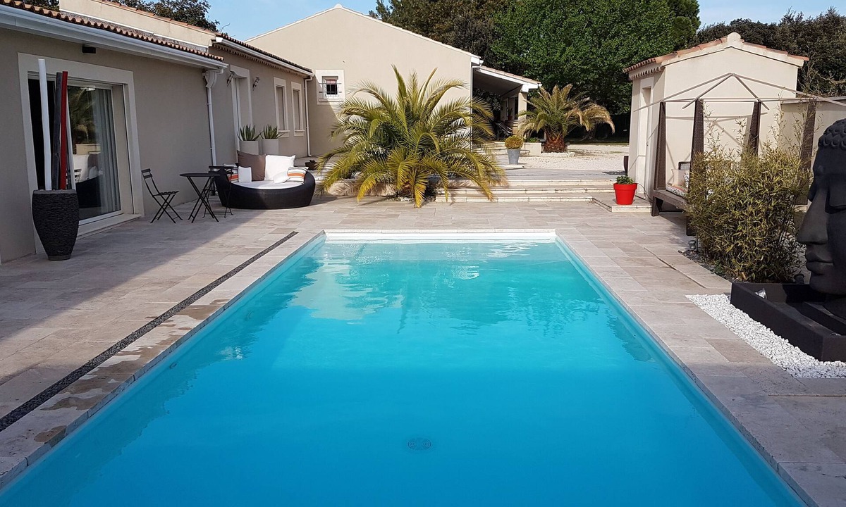 Orange Villa | Modern villa with pool