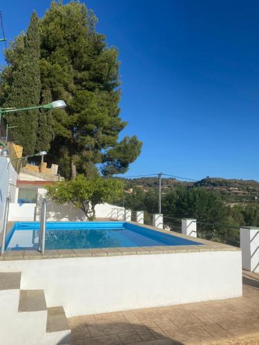 Calles Villa | Mountain View - A Peaceful Villa Retreat