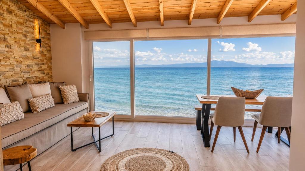 Megalos Prinos Apartment | Navis Luxury