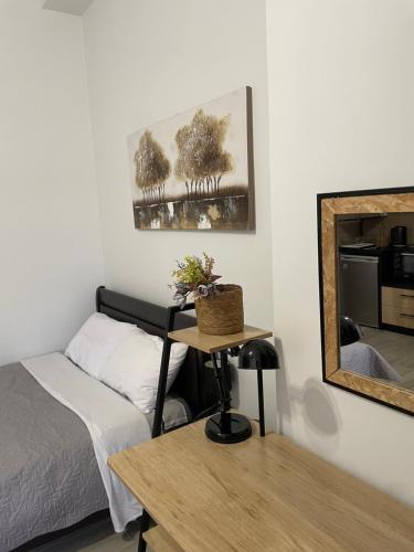 Agios Serafim Apartment | Nest Studio Megara