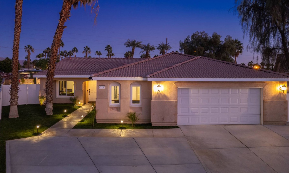 Indio Villa | New 5BD/4BA (Sleeps 22) Coachella-Palm Springs