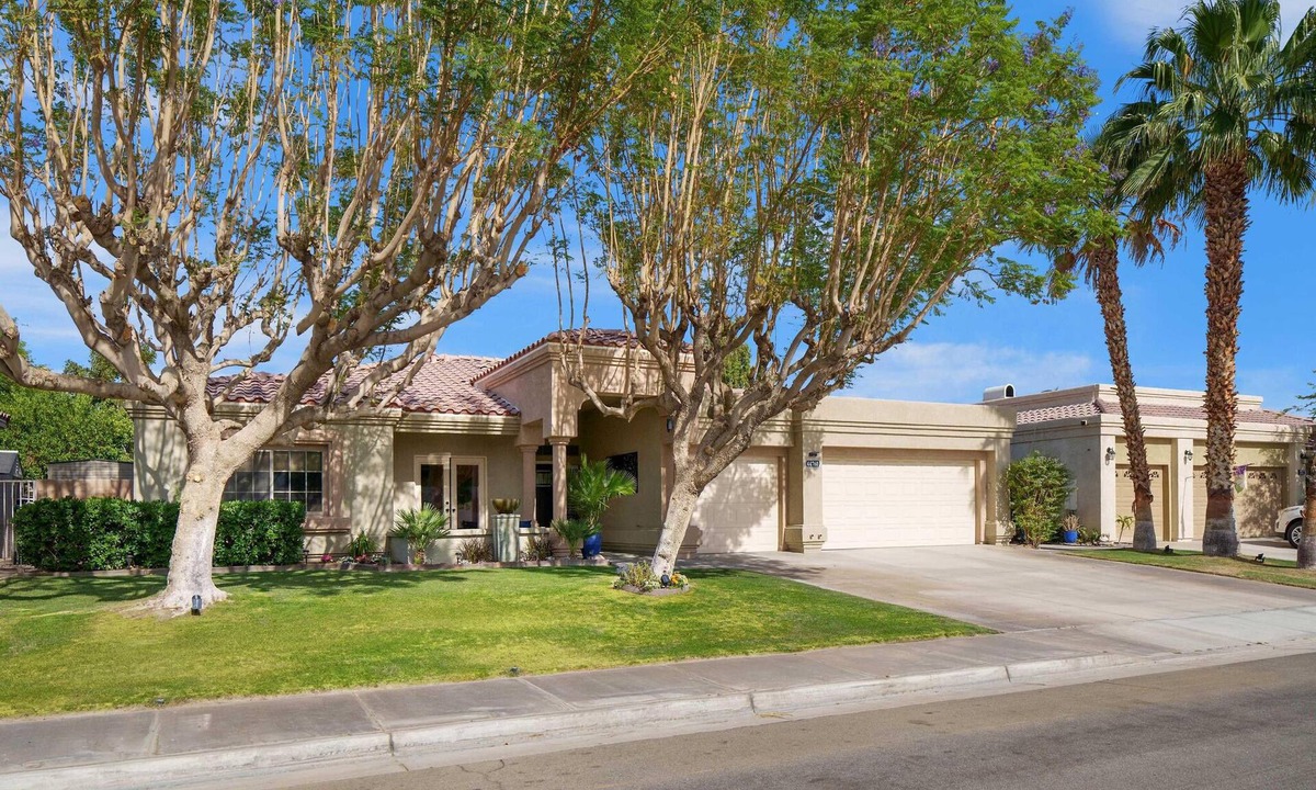 Rancho Ocatillo Villa | New Mid-Century Chic Villa With Private Pool
