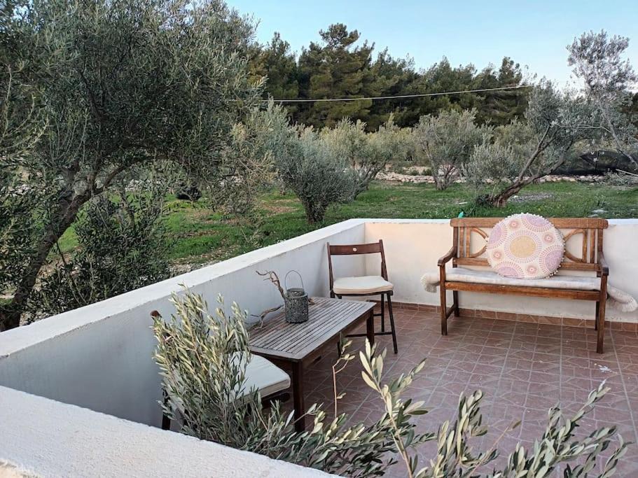 Marathokampos Apartment | Olive & Home