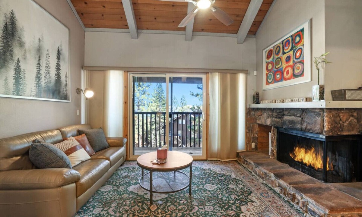 Tahoe Village Villa | Pet-Friendly 3BR | Heavenly & Fireplace | Sleeps 7