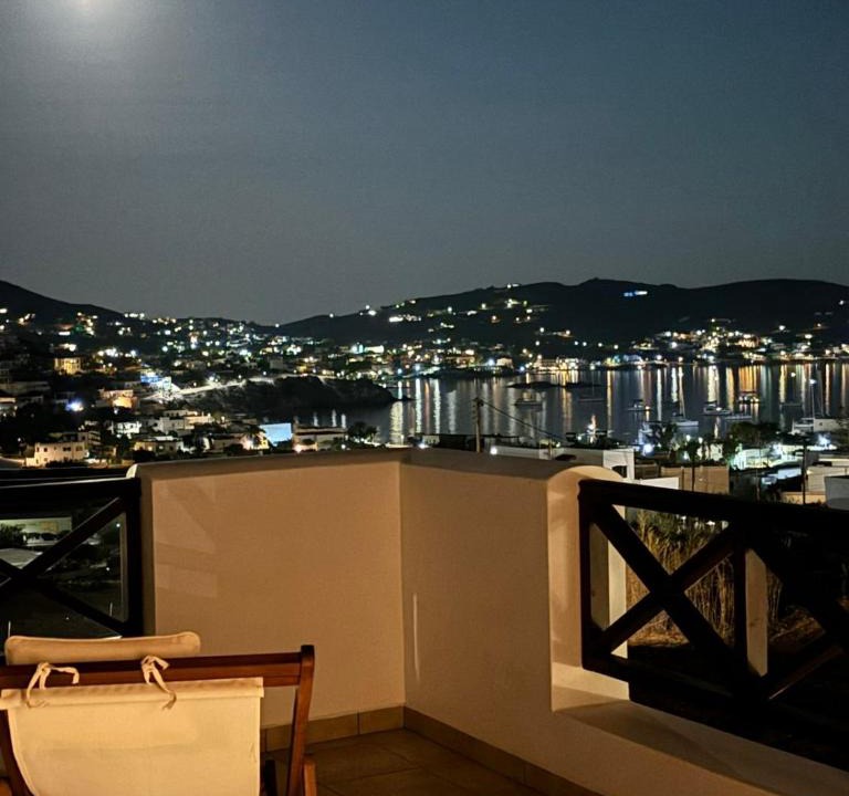 Finikas Apartment | Petra Lodge