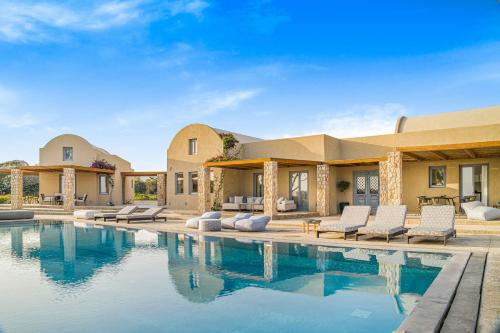 Santorini Villa | Phaos at Cellaria Estate