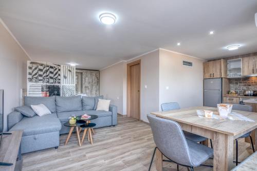 Moni Chrisoskalitissis Apartment | Pink Sand-Studio