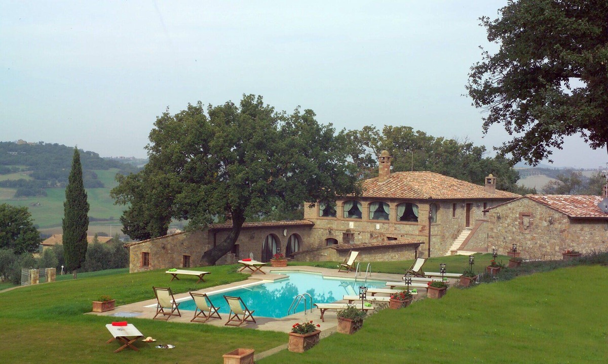 Pienza Villa | Private Villa with private pool, internet, A/C, TV, patio, panoramic view, close to Montepulciano