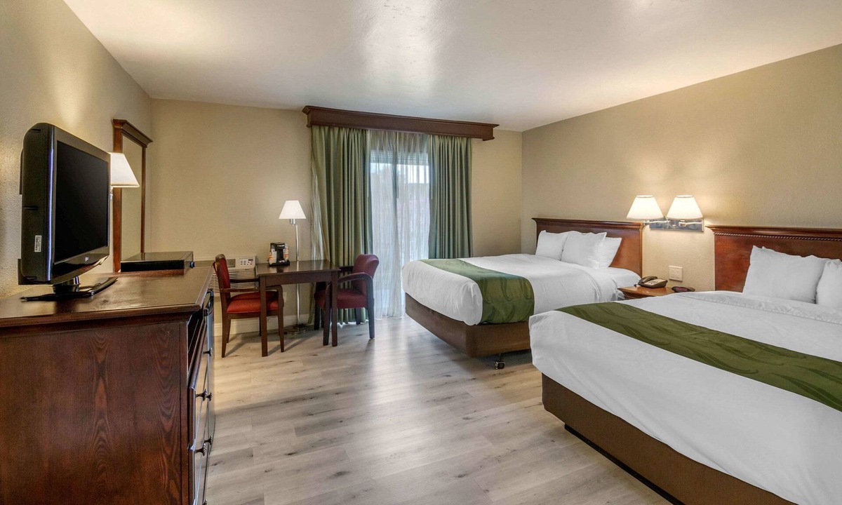 El Cajon Hotel | Quality Inn & Suites El Cajon San Diego East
