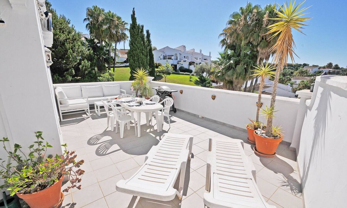 Oasis del Capistrano Apartment | Rabat 15