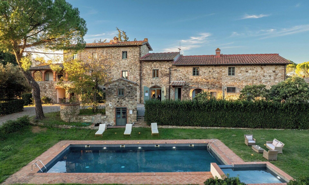 Tavarnelle Val di Pesa Villa | Relais Badia a Passignano - Sangiovese Apartment